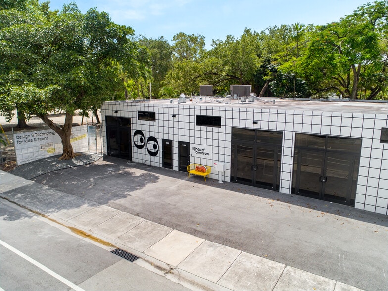 340 NE 61st St, Miami, FL for lease - Building Photo - Image 1 of 8