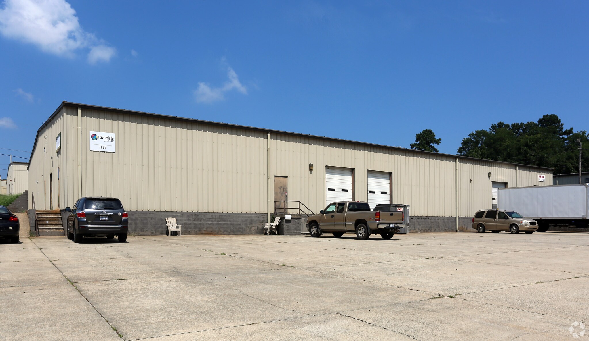 1860 Weinig St, Statesville, NC for lease Primary Photo- Image 1 of 3