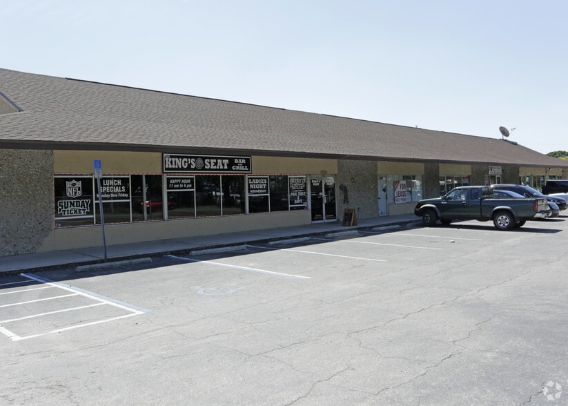 3424-3434 Grand Blvd, Holiday, FL for lease - Building Photo - Image 2 of 2