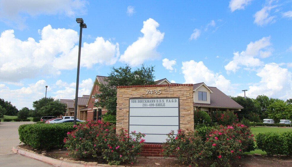 7435 Highway 6, Missouri City, TX à louer - Photo du bâtiment - Image 3 de 3