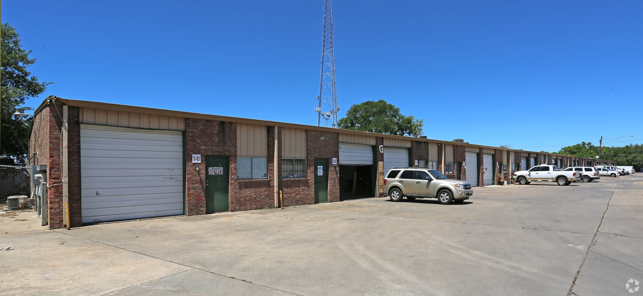 13200 Pond Springs Rd, Austin, TX for lease Primary Photo- Image 1 of 25
