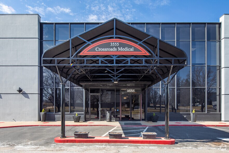 3555 Sunset Office Dr, Sunset Hills, MO à louer - Photo du bâtiment - Image 2 de 4