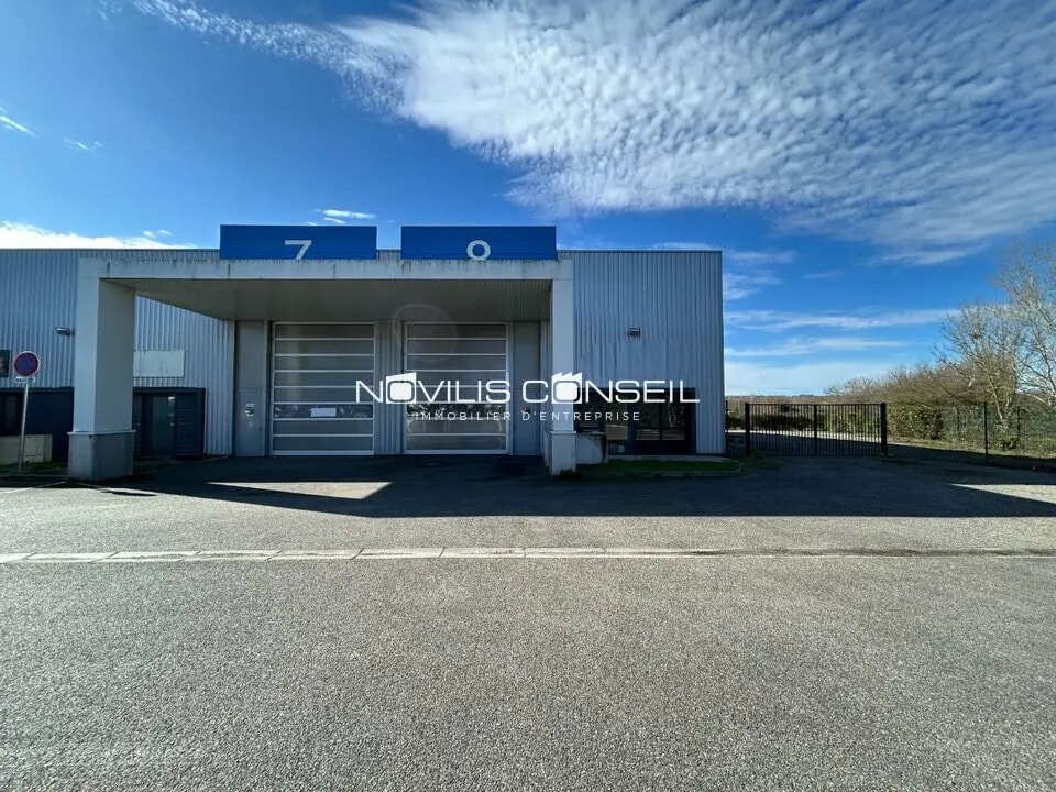 Flex in Escalquens for lease Building Photo- Image 1 of 8