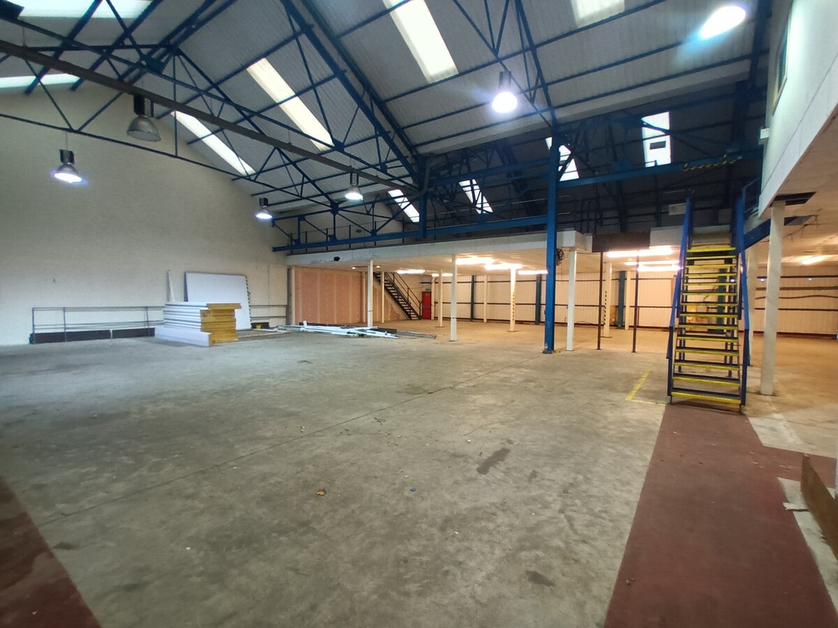 Bristol Rd, Dunball, SOM TA6 4TB - Unit 110-111 -  - Interior Photo - Image 2 of 3