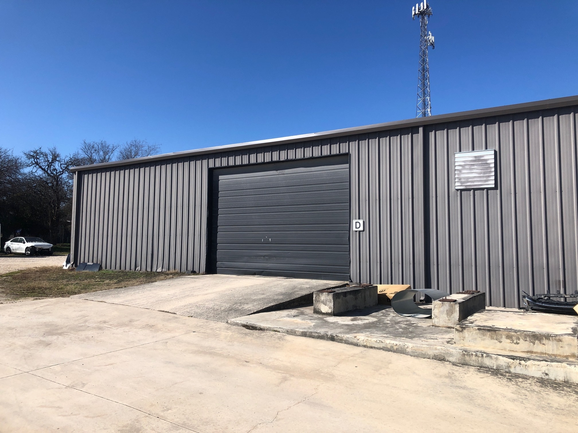 124 Industrial Dr, Boerne, TX for lease Building Photo- Image 1 of 8