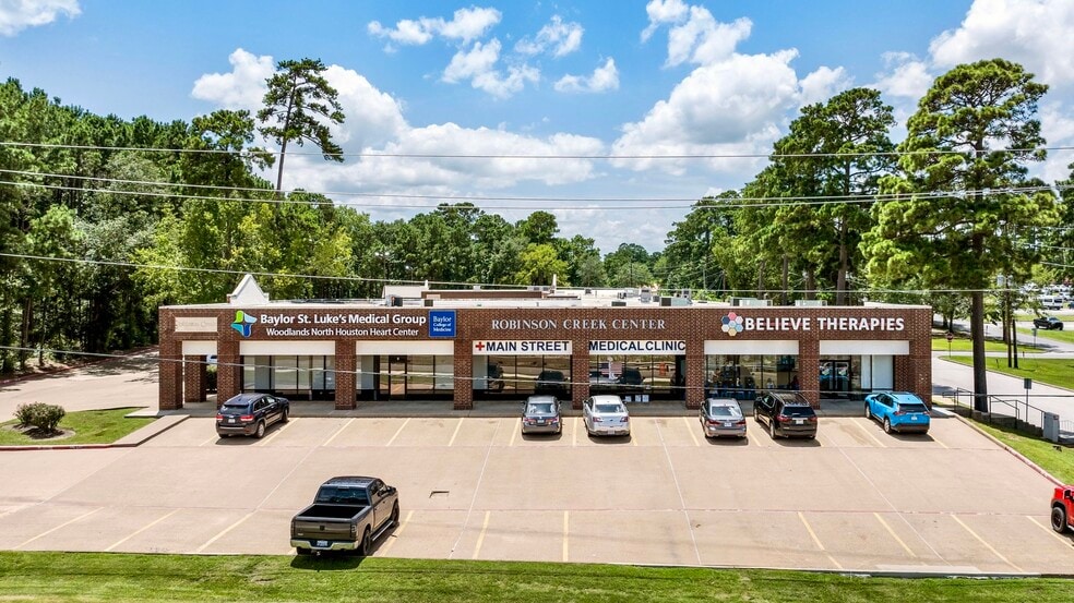 521 Interstate 45 S, Huntsville, TX à louer - Photo du bâtiment - Image 2 de 4