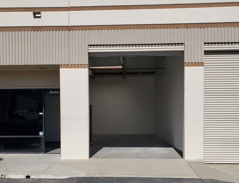 1941 N Gaffey St, San Pedro, CA for lease - Building Photo - Image 3 of 11