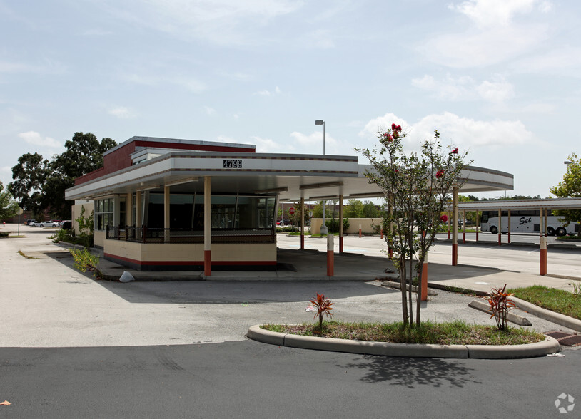 4799 W Irlo Bronson Memorial Hwy, Kissimmee, FL for lease - Building Photo - Image 3 of 4