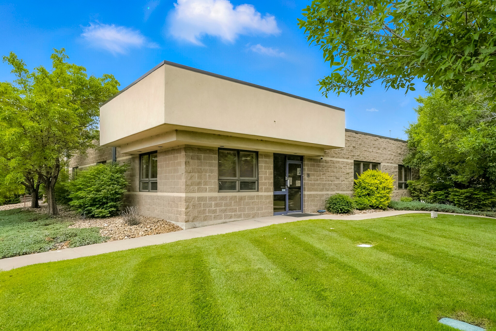 1775-1831 E 69th Ave, Denver, CO for lease Interior Photo- Image 1 of 4