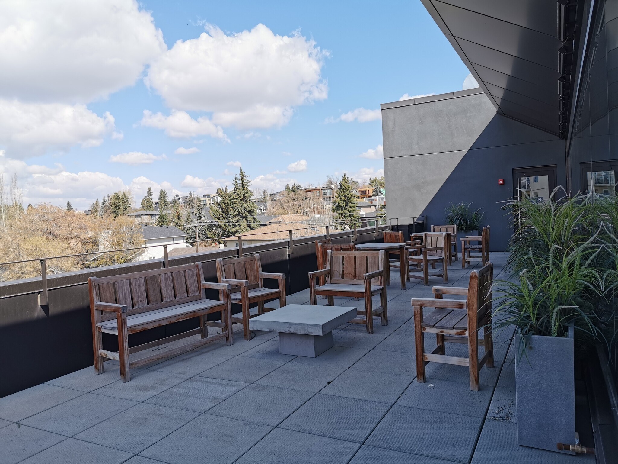 3332 20th St SW, Calgary, AB for sale Building Photo- Image 1 of 1