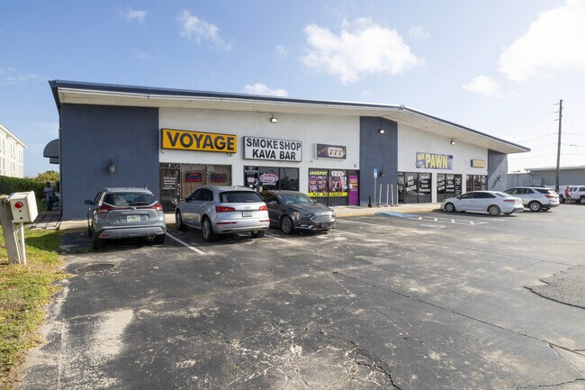More details for 3899 Ulmerton Rd, Clearwater, FL - Industrial for Lease