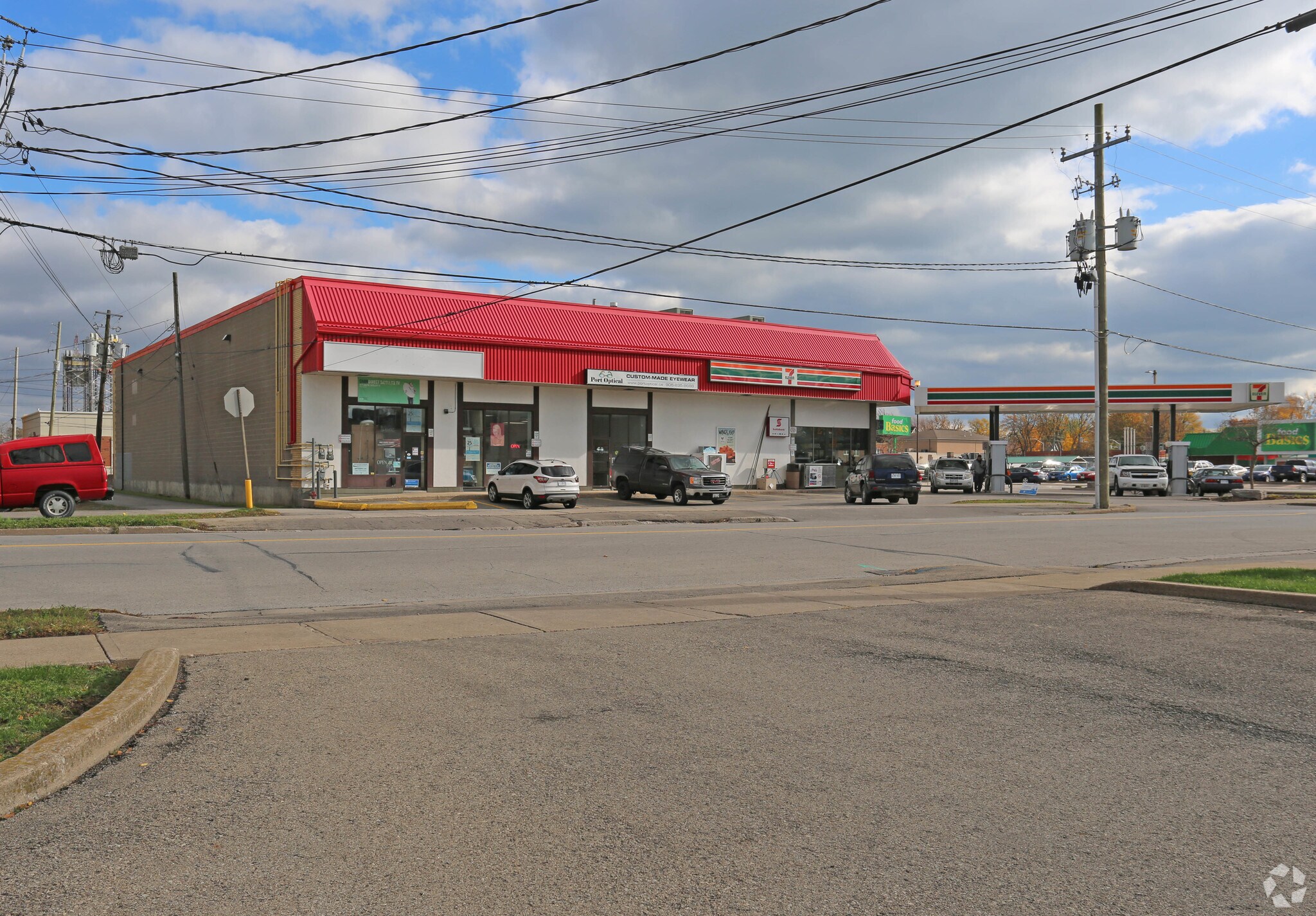 111 Clarence St, Port Colborne, ON à vendre Photo principale- Image 1 de 1