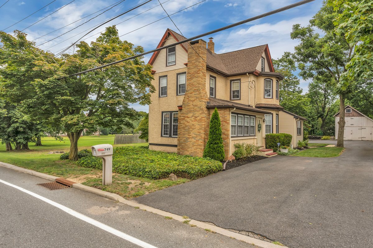 749 Barnsboro Rd, Mullica Hill, NJ for sale Primary Photo- Image 1 of 4