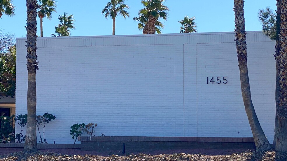 1455-1515 E Tropicana Ave, Las Vegas, NV à louer - Photo du bâtiment - Image 3 de 23