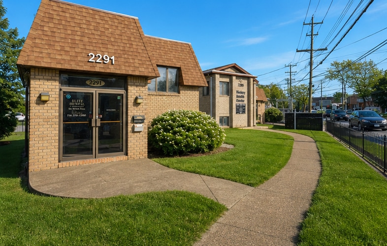 2281-2291 Victory Blvd, portfolio of 3 properties for sale on LoopNet.ca - Building Photo - Image 1 of 14