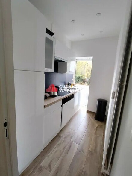 Office in Toulouse for lease - Interior Photo - Image 3 of 10