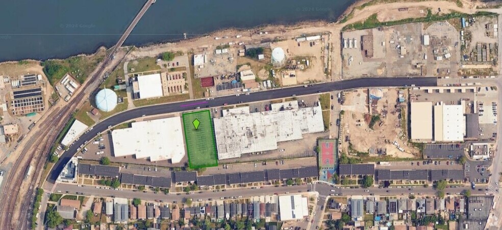 790 Park Pl, Long Beach, NY à louer - Photo du bâtiment - Image 2 de 2