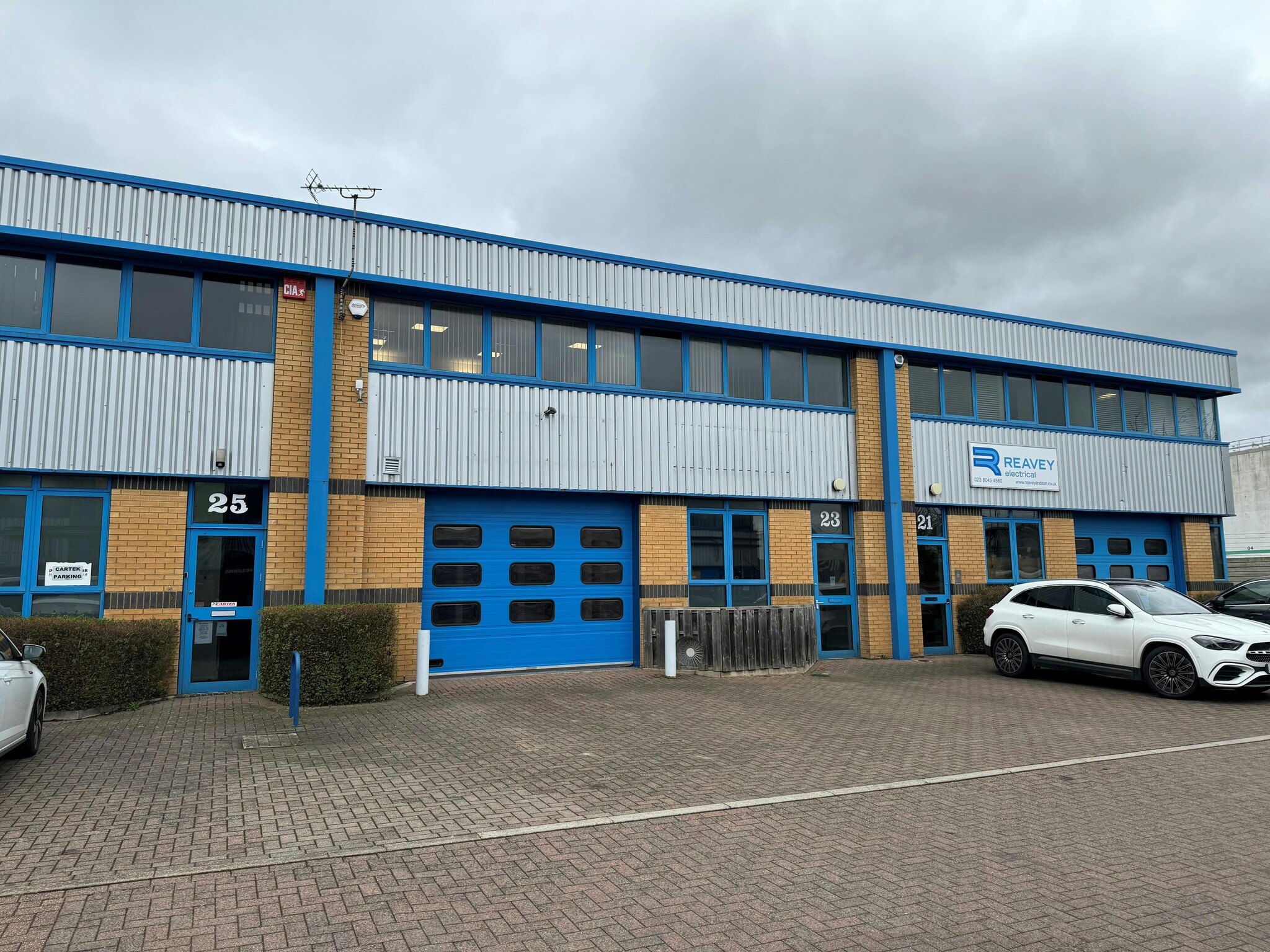 25 Ensign Way, Southampton for lease Building Photo- Image 1 of 2