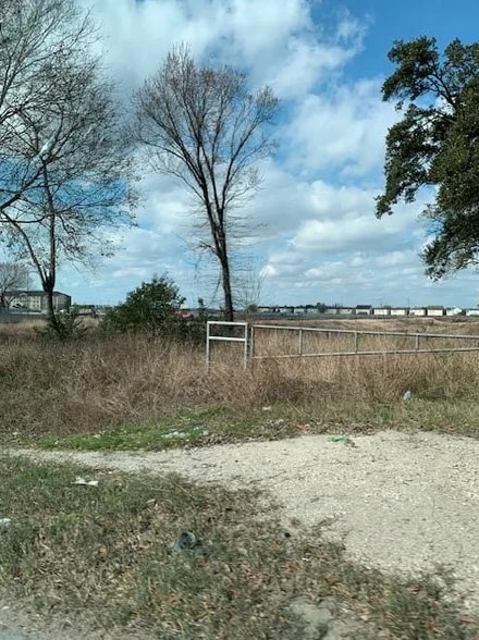 2722 Almeda Genoa Rd, Houston, TX for sale - Building Photo - Image 2 of 3