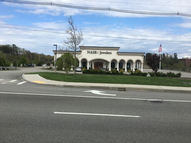 More details for 61 Commerce Way, Plymouth, MA - Retail for Lease