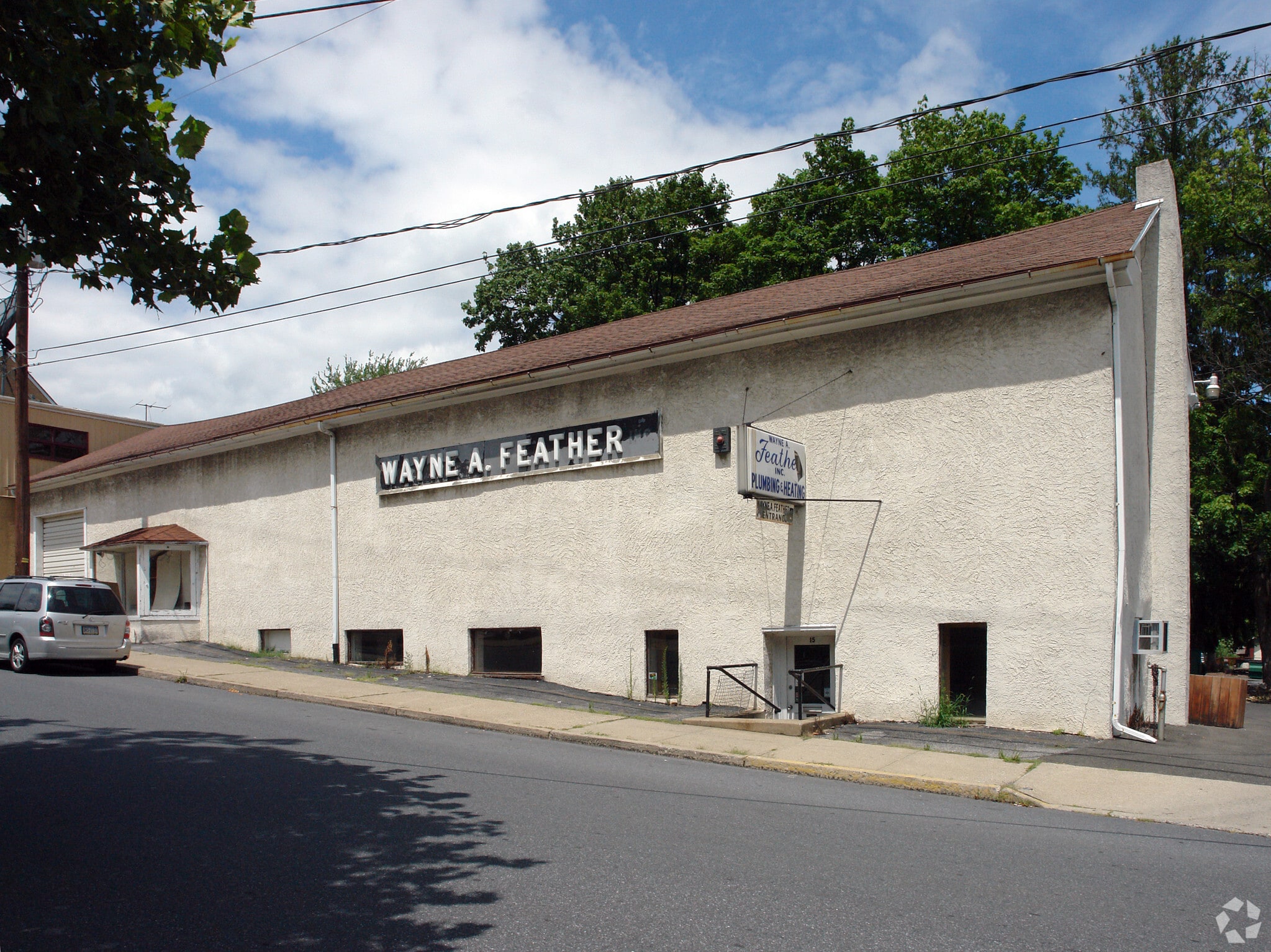 15 S 2nd St, Emmaus, PA for lease Building Photo- Image 1 of 10