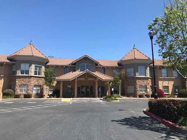 950 E Blanco Rd, Salinas, CA for lease Primary Photo- Image 1 of 5