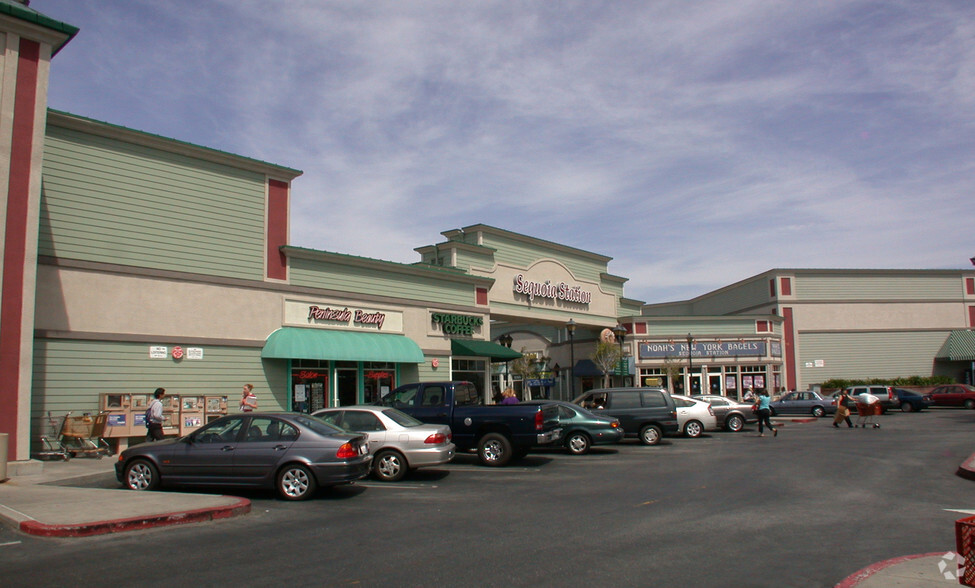 1057-1073 El Camino Real, Redwood City, CA for lease - Building Photo - Image 2 of 10