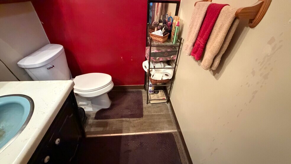 297 Oak St, Dallas City, IL à vendre - Photo principale - Image 1 de 5