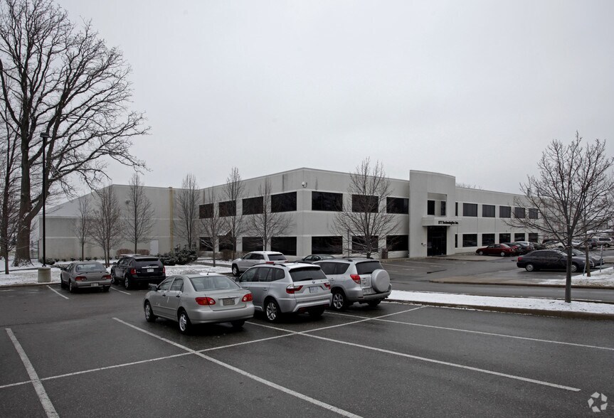 600 Tesma Way, Vaughan, ON à vendre - Photo principale - Image 1 de 1