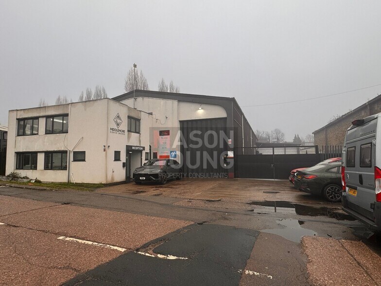 Middlemore Rd, Smethwick à vendre - Photo du bâtiment - Image 3 de 14