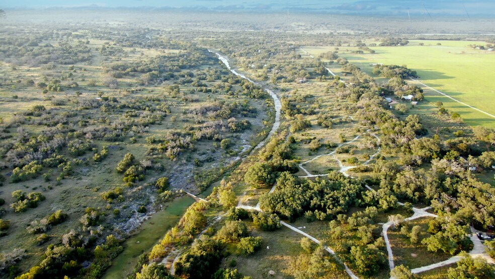 7534 US-290 Hwy, Hye, TX for sale - Building Photo - Image 2 of 20