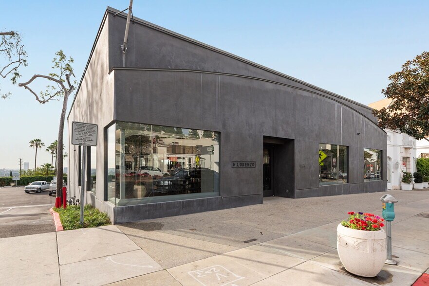 8700 W Sunset Blvd, West Hollywood, CA à louer - Photo du bâtiment - Image 2 de 16