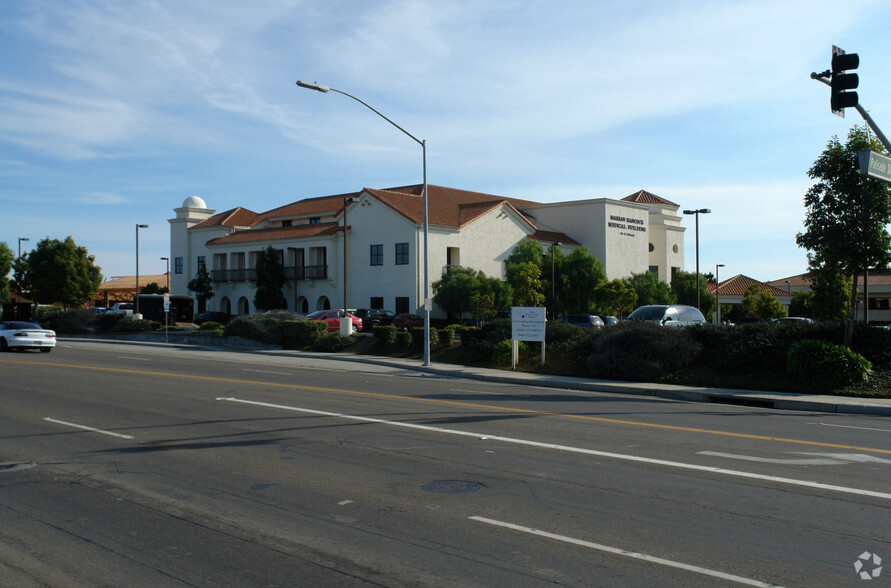 116 S Palisade Dr, Santa Maria, CA for lease - Building Photo - Image 2 of 9