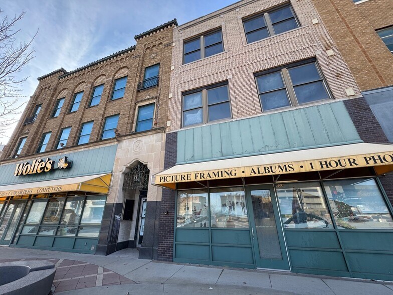 627-635 S Kansas Ave, Topeka, KS for sale - Building Photo - Image 2 of 4