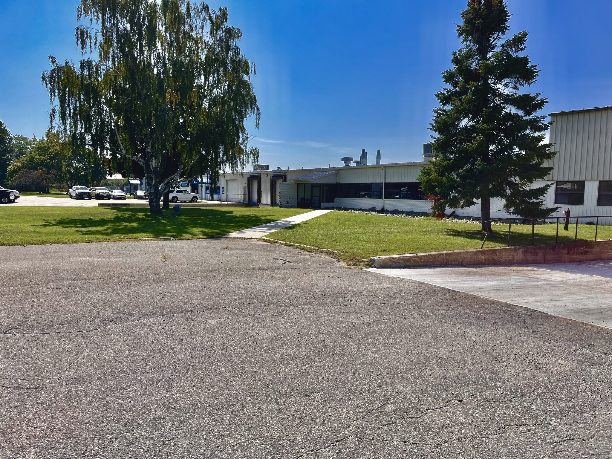 2021 Rogers Rd, Perth, ON à vendre Photo du bâtiment- Image 1 de 6