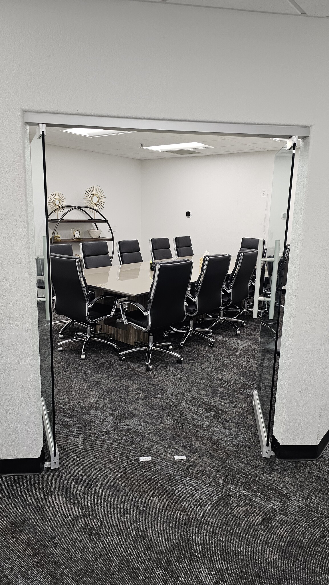 3570 W Post Rd, Las Vegas, NV for lease Building Photo- Image 1 of 7