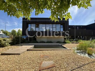 Plus de détails pour 120 Rue Emilien Gautier, Aix-en-Provence - Bureau à louer