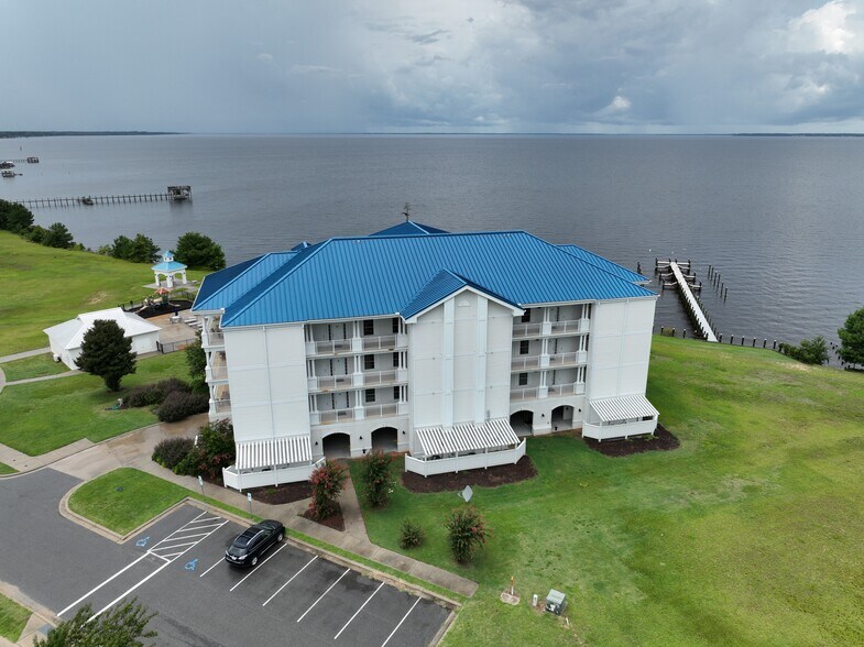 231 Waterside Dr, Roper, NC à vendre - Communauté Matterport - Image 3 de 31