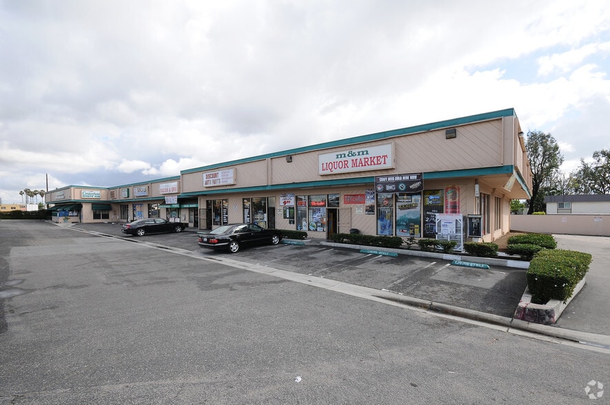 17222-17342 Beach Boulevard portfolio of 3 properties for sale on LoopNet.ca - Building Photo - Image 2 of 3