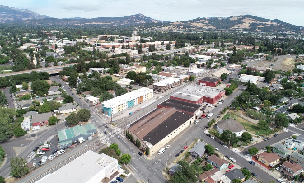 8 W 9th St, Santa Rosa, CA for sale - Building Photo - Image 3 of 21