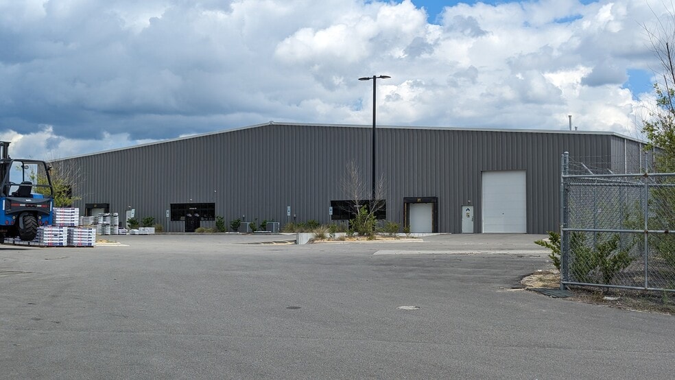 3720 US Highway 421 N, Wilmington, NC à vendre - Photo du bâtiment - Image 3 de 5