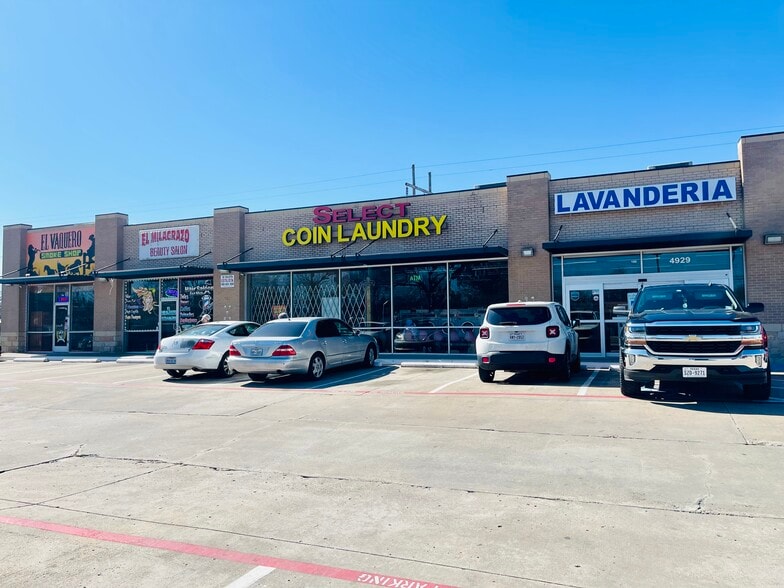 4929 Gus Thomasson Rd, Mesquite, TX for sale - Building Photo - Image 2 of 3