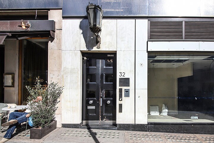 31-32 St James's St, Londres à louer - Photo du bâtiment - Image 2 de 14