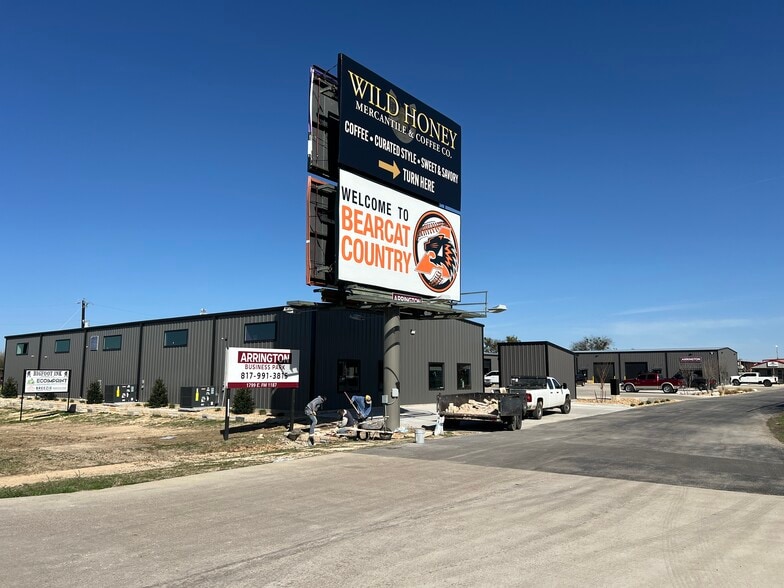 1799 FM 1187, Aledo, TX for lease - Building Photo - Image 2 of 3