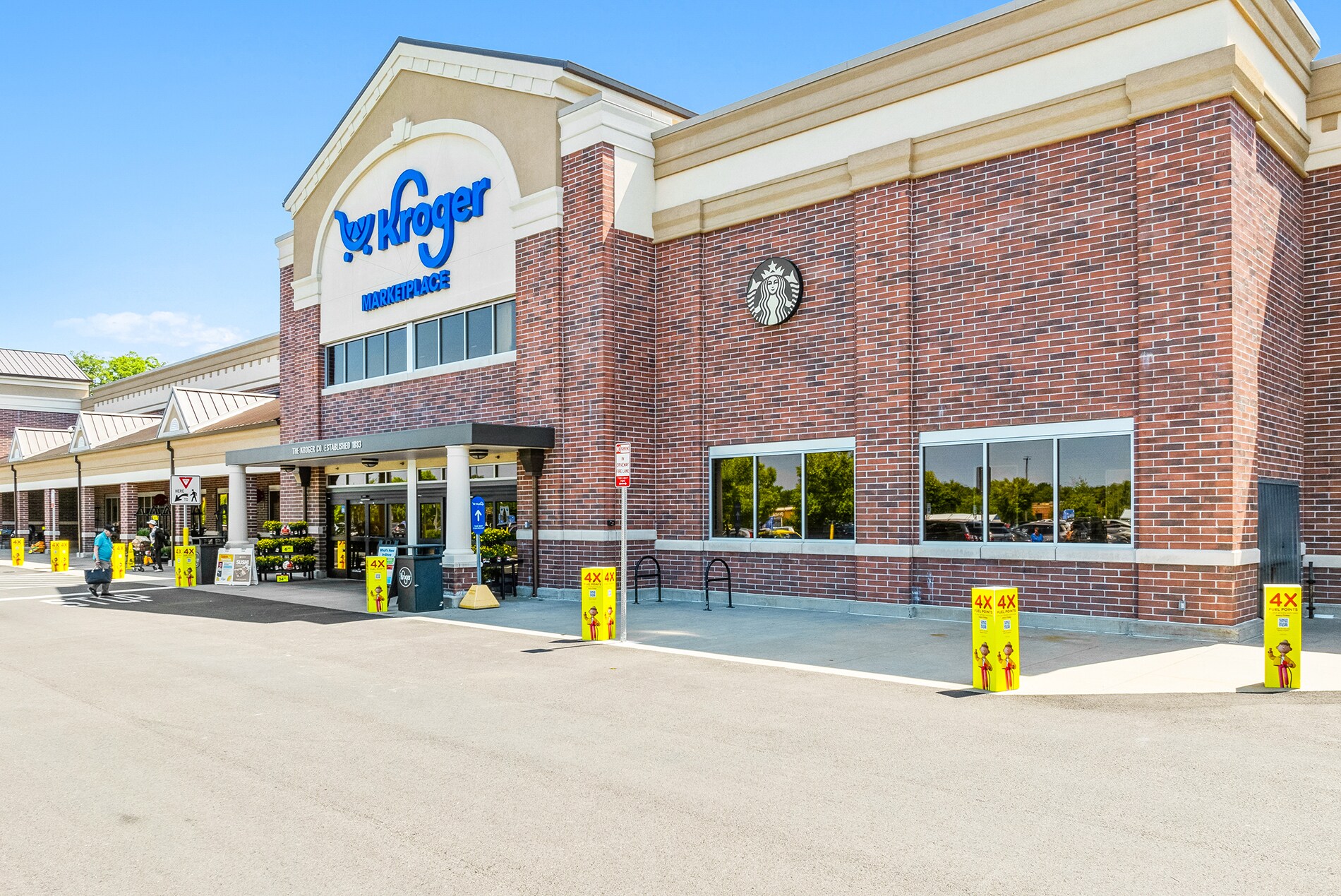 9050 Staples Mill Rd, Richmond, VA for lease Building Photo- Image 1 of 13