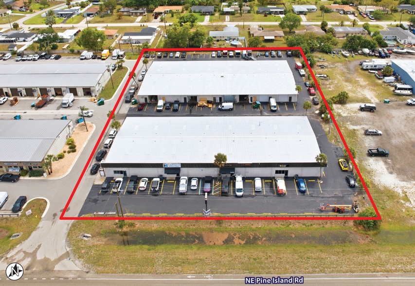 1056 NE Pine Island Rd, Cape Coral, FL for lease - Aerial - Image 1 of 14