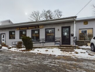 Plus de détails pour 95 Grove St, Braintree, MA - Commerce de détail à louer