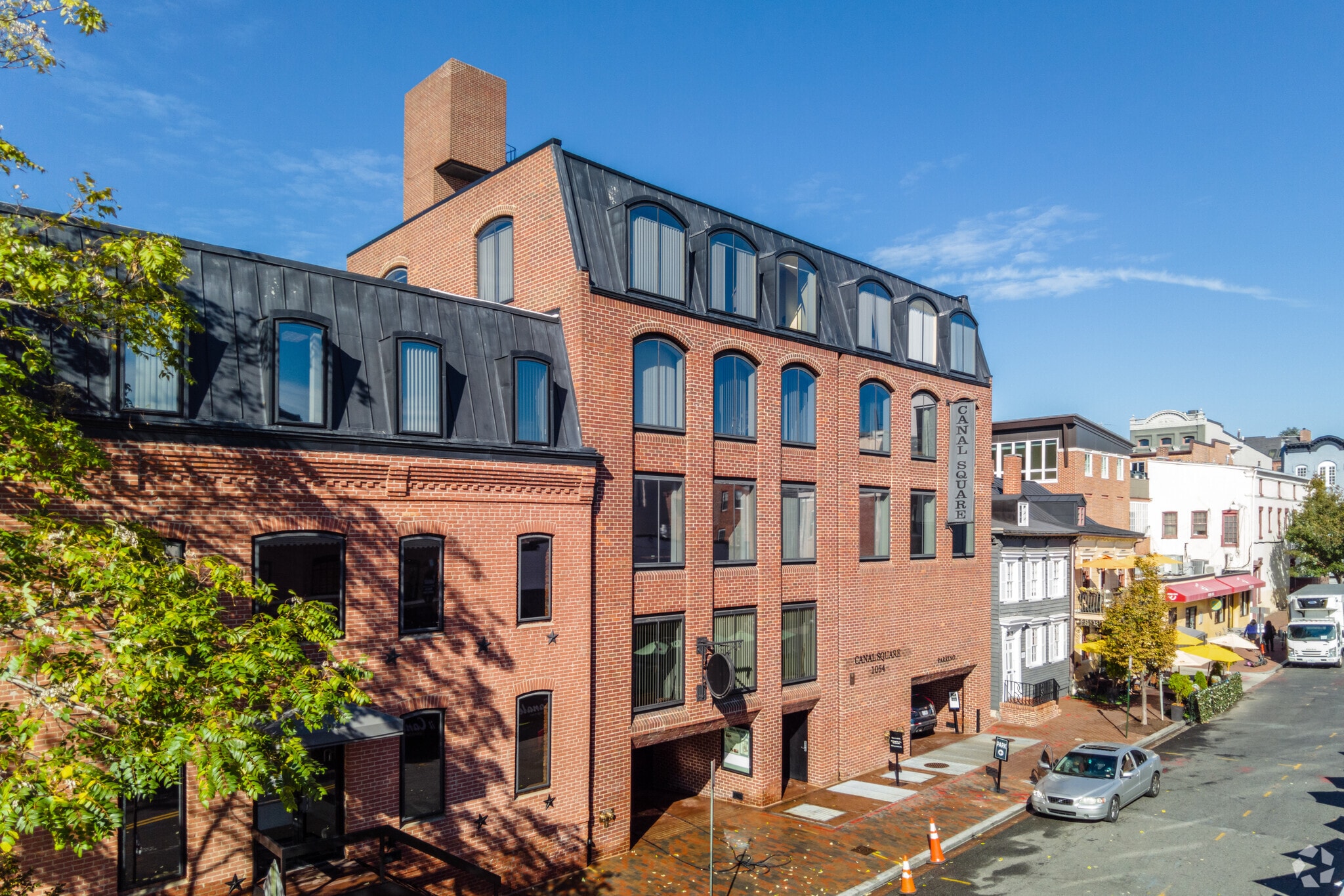1054-1066 31st St NW, Washington, DC for lease Building Photo- Image 1 of 5