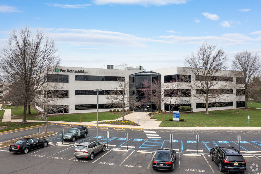 997 Lenox Dr, Lawrenceville, NJ for lease - Building Photo - Image 1 of 5