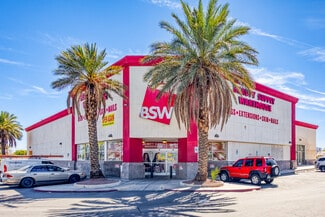 Plus de détails pour 1920 Las Vegas Blvd N, North Las Vegas, NV - Commerce de détail à louer